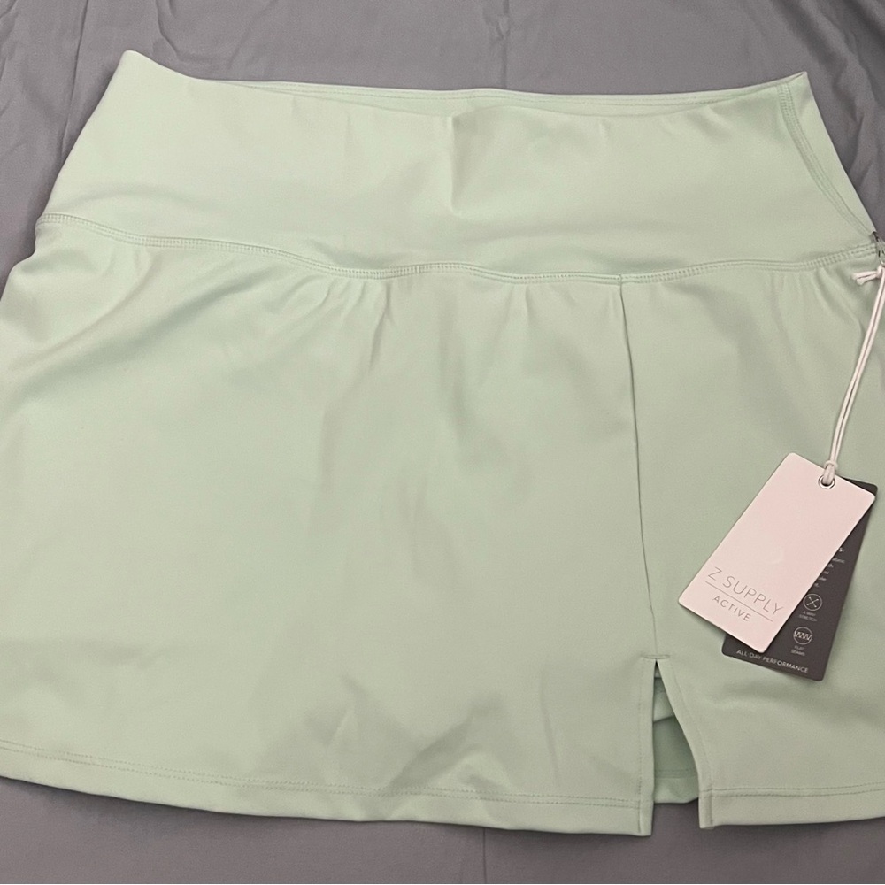 Z Supply Light Green Skort
